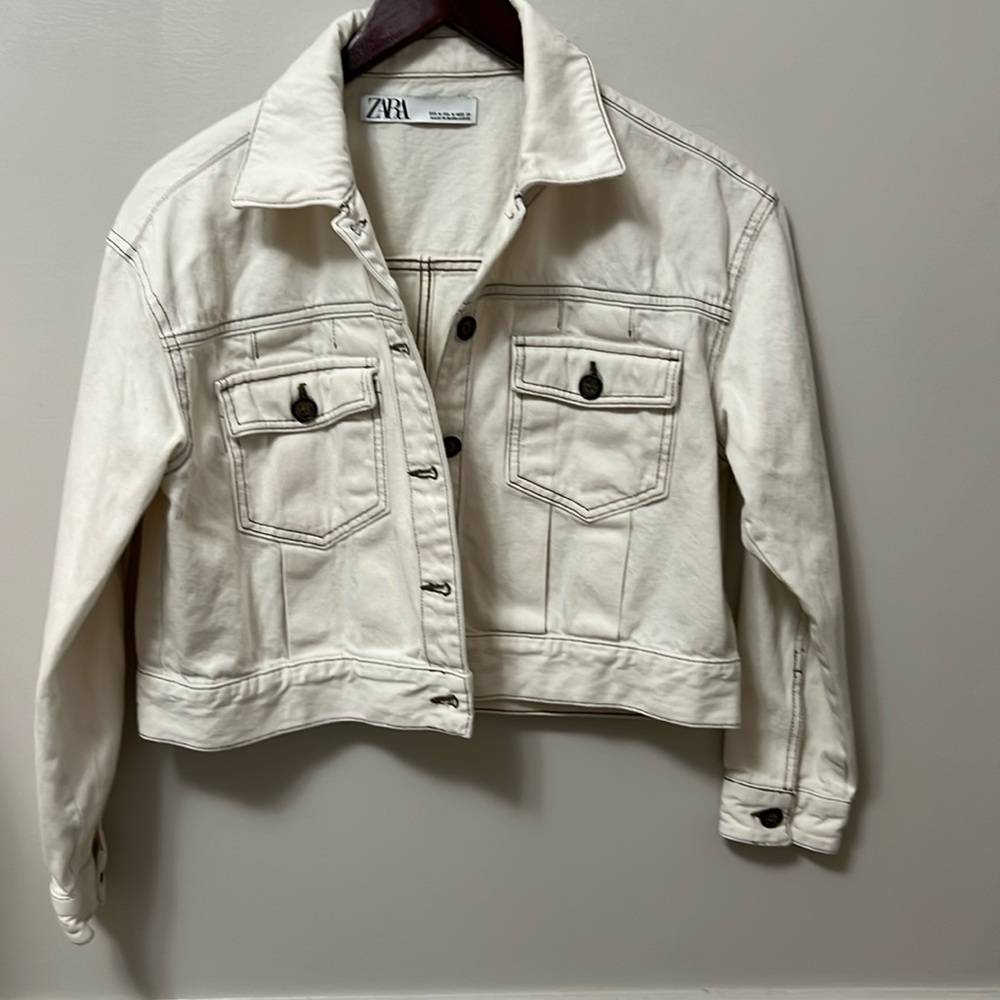 ZARA cropped jeans jacket size M